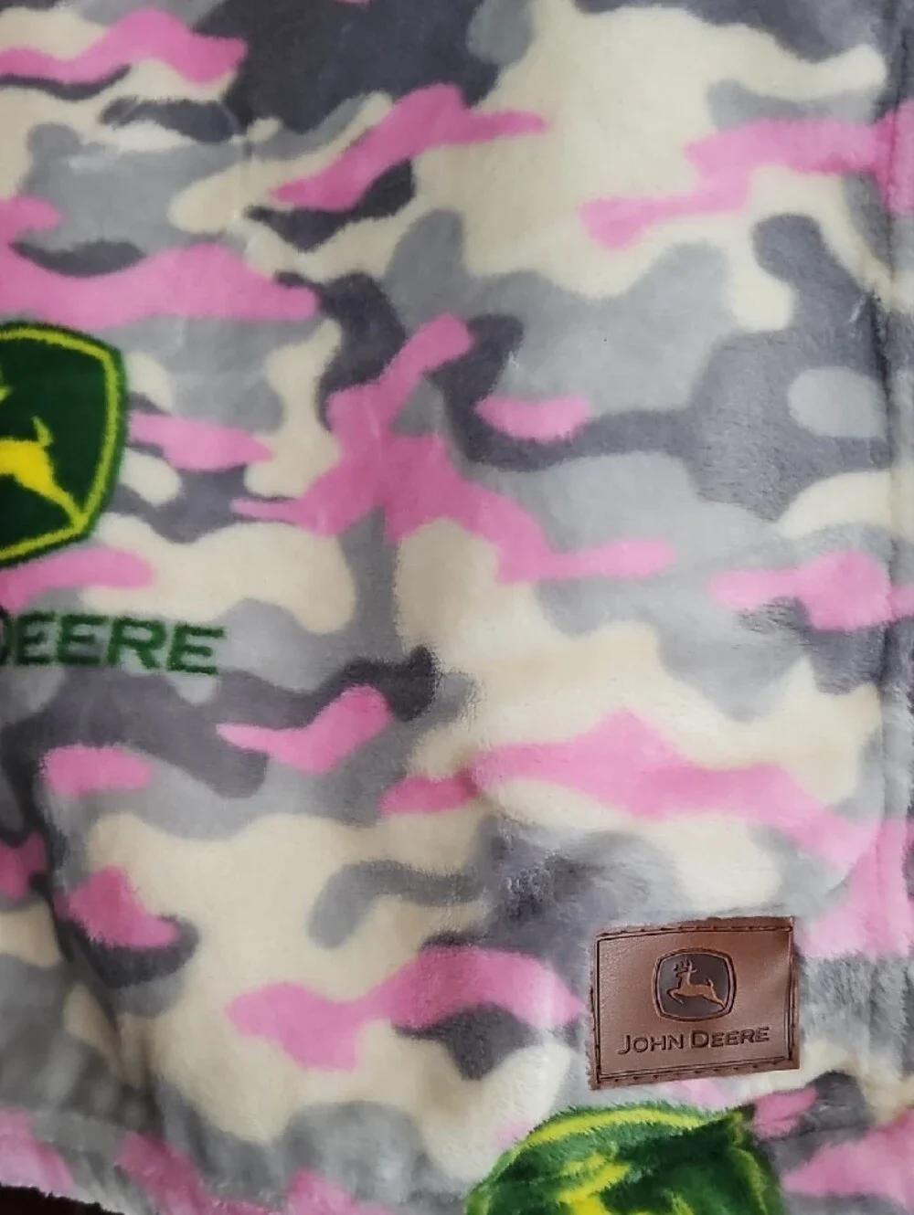 John Deere Oversized Plush Throw Blanket Camo Grey White Pink Green Logo Gift